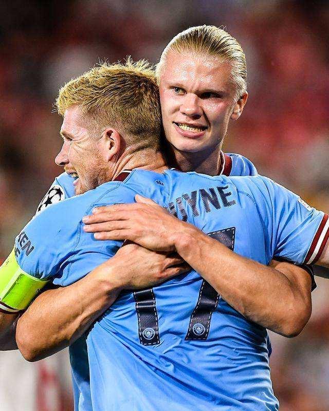 科尔：我们很快会迎来追梦和霍福德回归，所以我们拥有足够体型（科尔：追梦、霍福德即将回归，阵容尺寸不成问题）