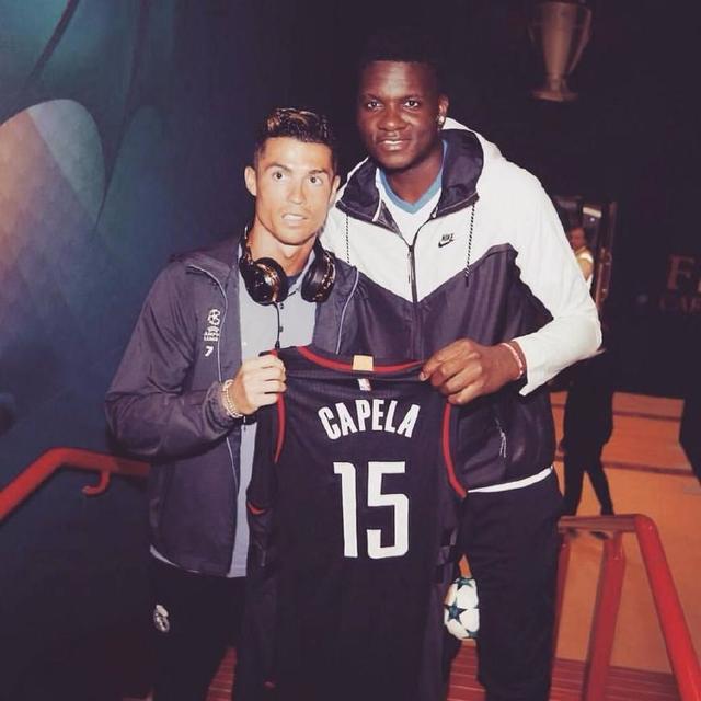 NBA战报：米切尔28分8助，骑士130-117击败马刺（米切尔28+8引领，骑士130-117力克马刺）