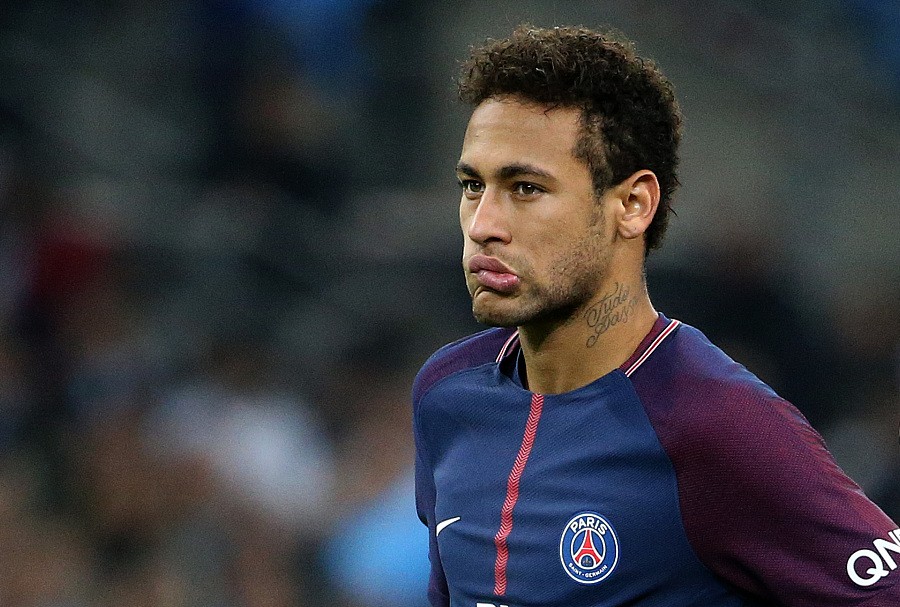 建队基石！武磊、颜骏凌等7人随海港四夺中超冠军（海港四夺中超冠军，武磊、颜骏凌等7将堪称建队基石）