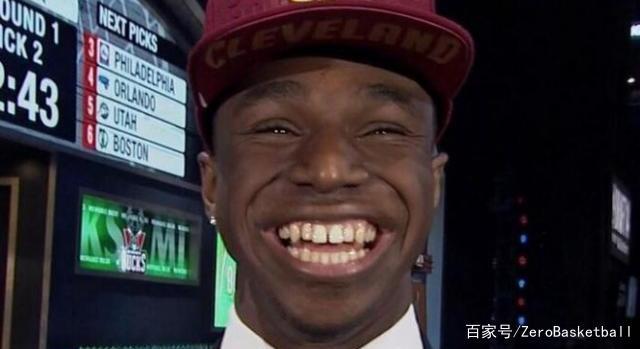 布冯：从未见过球迷从55分钟开始嘘国家队，这没有任何建设性（布冯：第55分钟起的嘘声前所未见，对国家队毫无帮助）