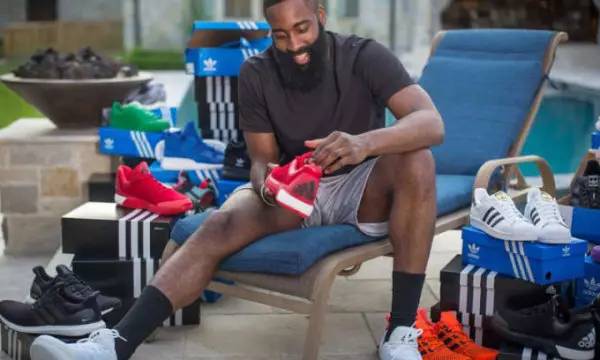 廷贝尔：凯恩是世界最佳之一，阻止他会是个很好的挑战（廷贝尔：凯恩属世界顶尖之一，防住他将是一场不小的考验）