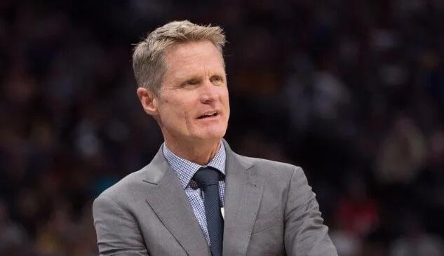 拉什福德近3场欧冠斩4球，而此前12场欧冠一球未进（拉什福德欧冠回暖：近3战轰4球，此前12场颗粒无收）