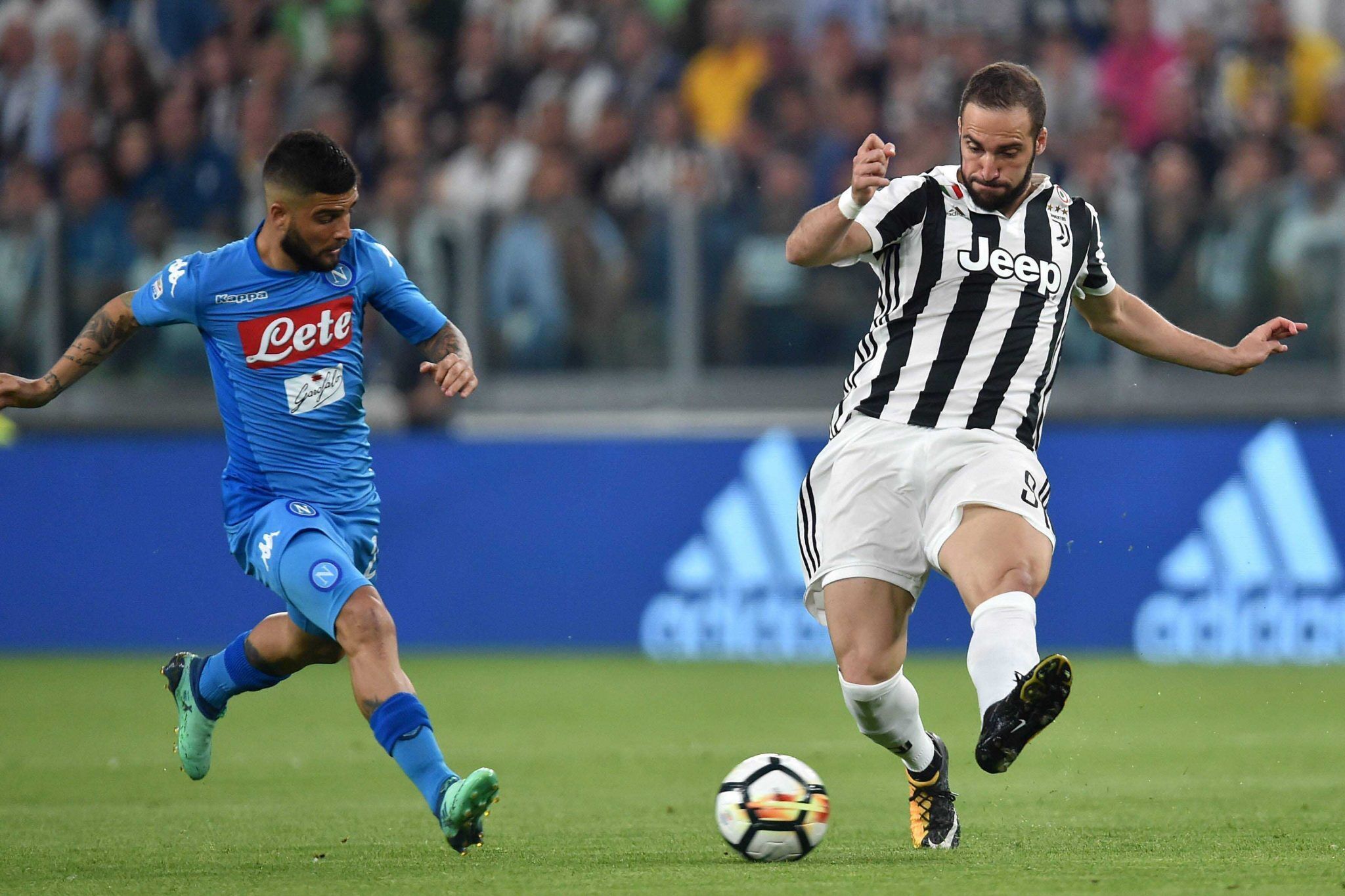 外媒：耐克不推出C罗2026世界杯签名战靴，传奇合作时代或将落幕（外媒：耐克放弃推出C罗2026世界杯签名战靴，传奇合作或告一段落）