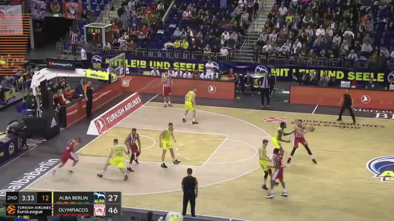 拉波尔塔：想等诺坎普竣工再致敬梅西，那天诺坎普会座无虚席（拉波尔塔：诺坎普完工后再向梅西致敬，届时球场必将爆满）