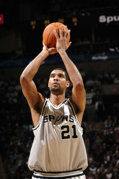 上海U20男足球员：感谢徐根宝指导，81岁高龄还尽力陪伴我们（上海U20男足队员致谢徐根宝：81岁仍尽力相伴我们）